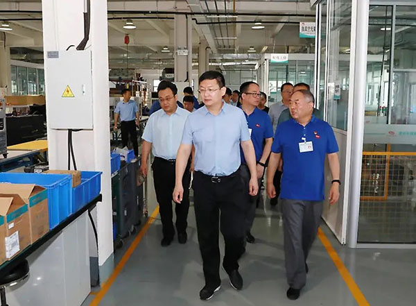 熱烈歡迎上街區李兵區長蒞臨我公司調研指導